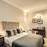 Martius Private Hotel 4*