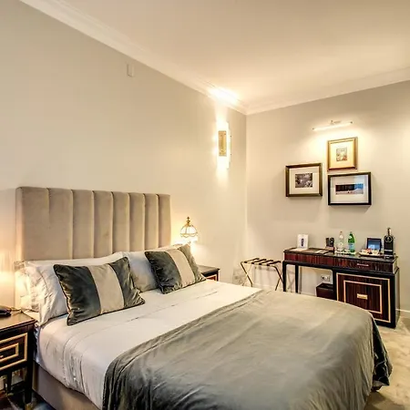 Martius Private Hotel 4*